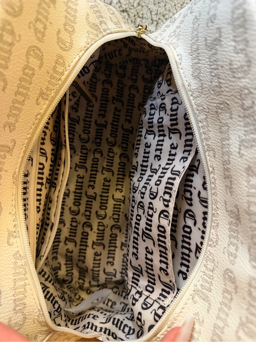 JUICY COUTURE DAYDREAM SATCHEL!